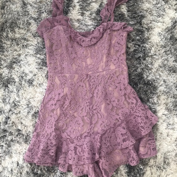 Brand new with tags Fashion nova romper - Picture 1 of 2